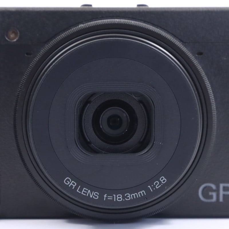 RICOH GR III
