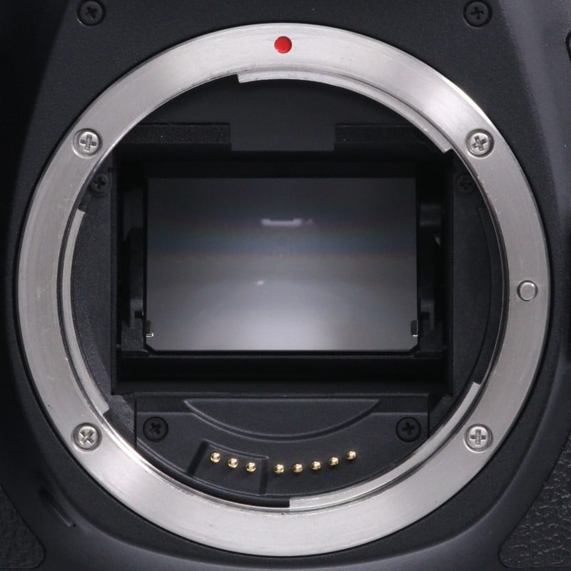 EOS 6D Mark II ボディー