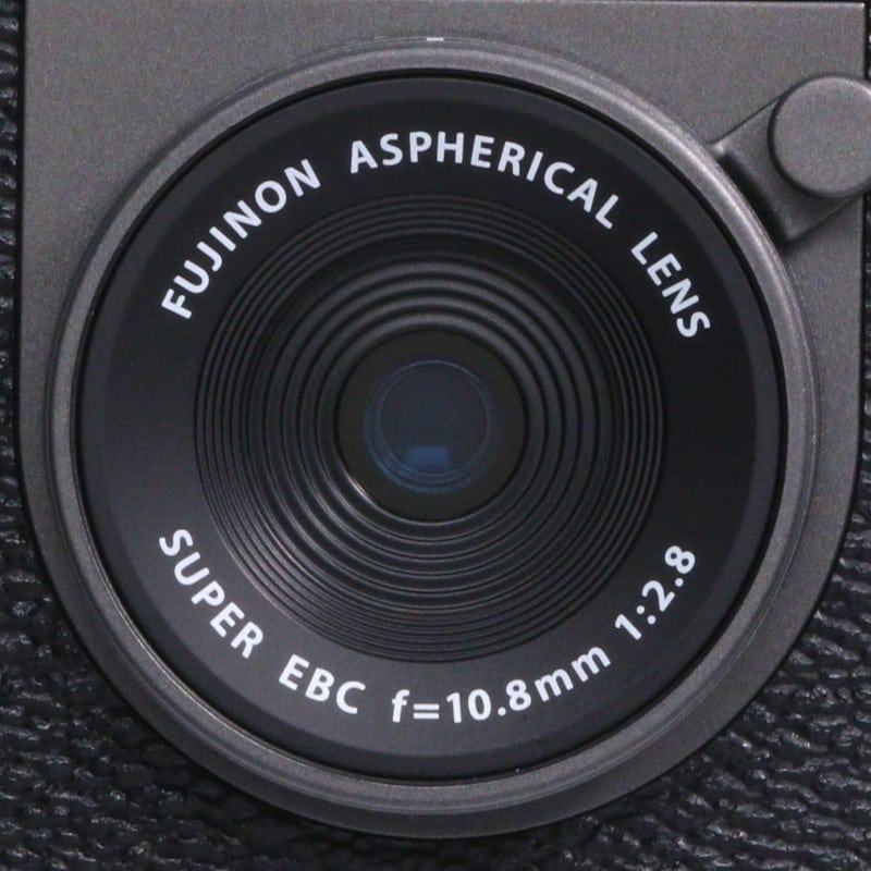 X half (FUJIFILM X-HF1) チャコールシルバー