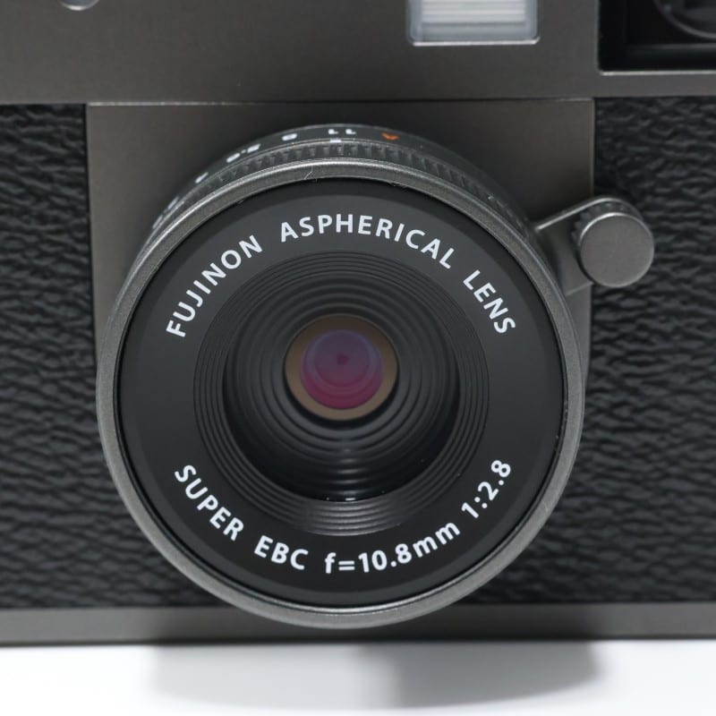 X half (FUJIFILM X-HF1) チャコールシルバー