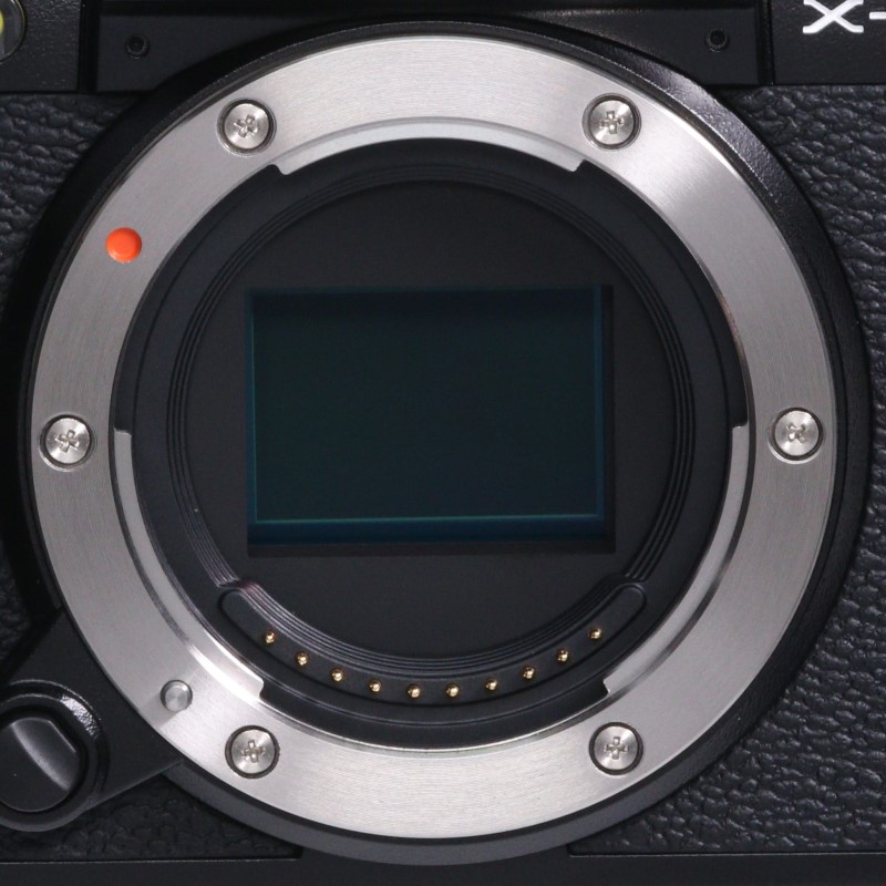 FUJIFILM X-S10