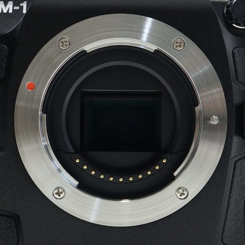 OM SYSTEM OM-1 ボディ