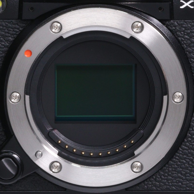 FUJIFILM X-S10
