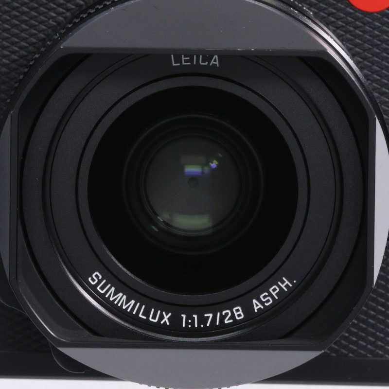 Leica Q2