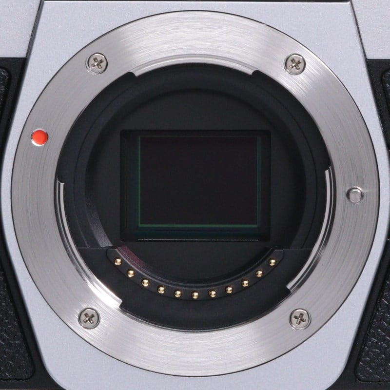 OM SYSTEM OM-3 ボディー シルバー