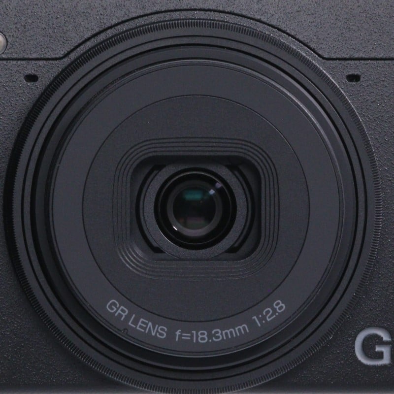 RICOH GR IV