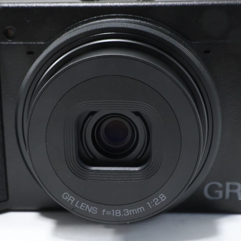 RICOH GR IV