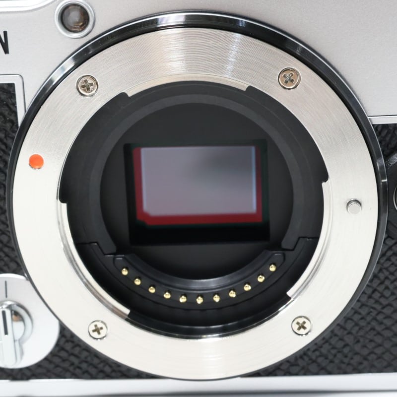 PEN E-P7 ボディー シルバー