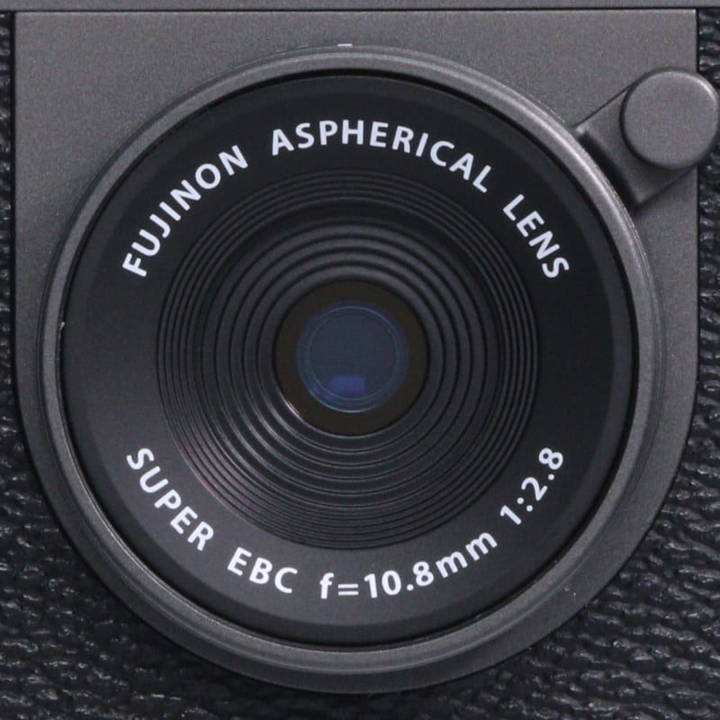 X half (FUJIFILM X-HF1) チャコールシルバー