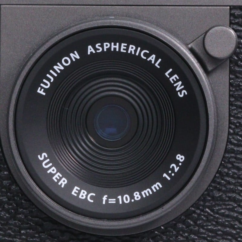 X half (FUJIFILM X-HF1) チャコールシルバー