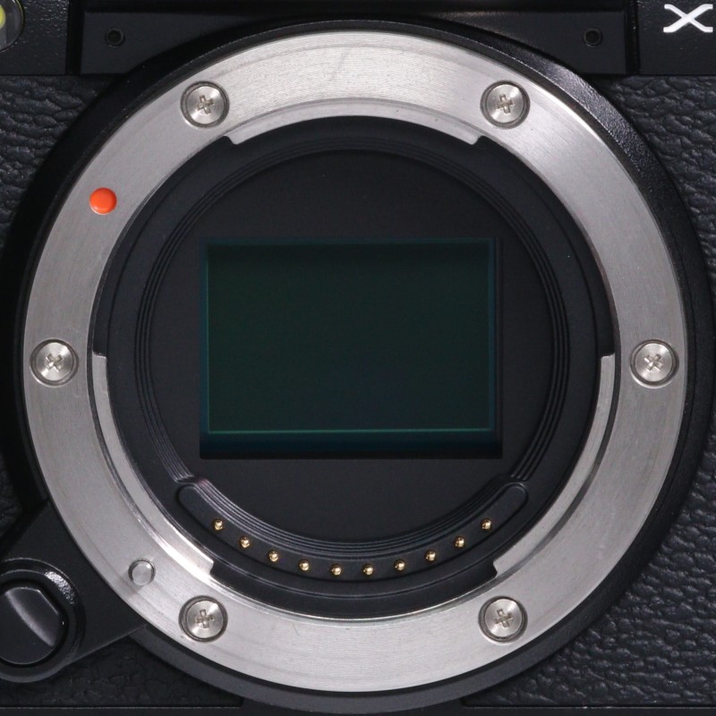 FUJIFILM X-S10