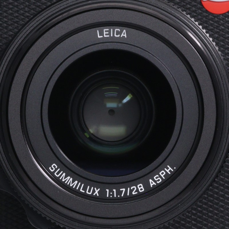 ライカQ3