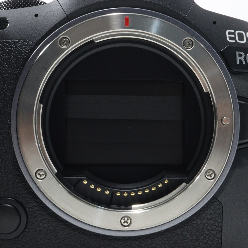 EOS R6