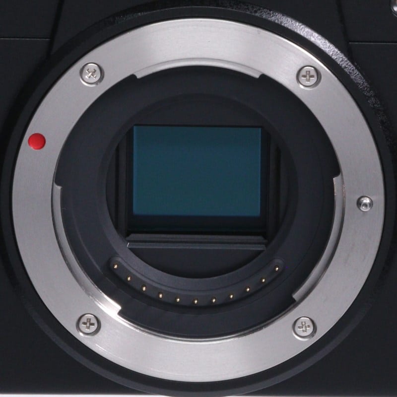 LUMIX G100D ボディ DC-G100D