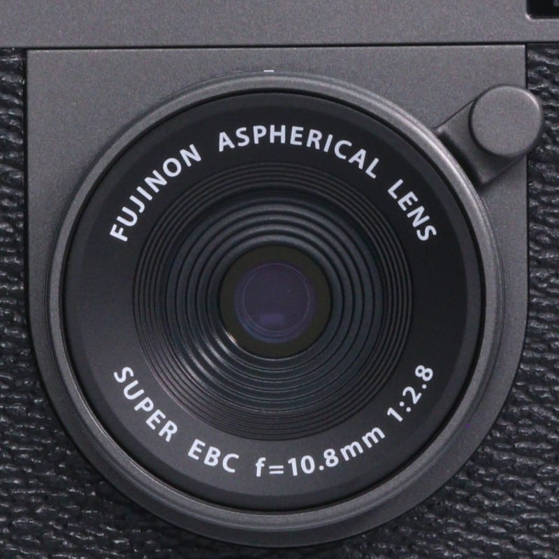 X half (FUJIFILM X-HF1) チャコールシルバー