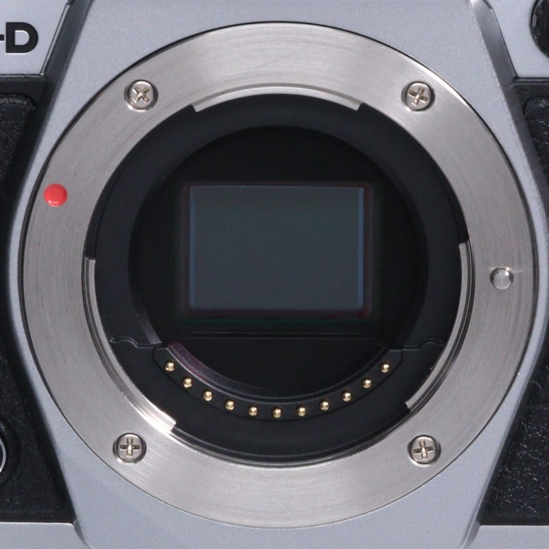 OM-D E-M5 Mark II ボディー シルバー