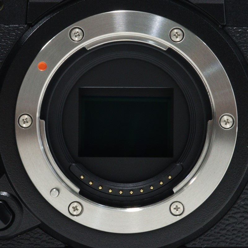 FUJIFILM X-H2S