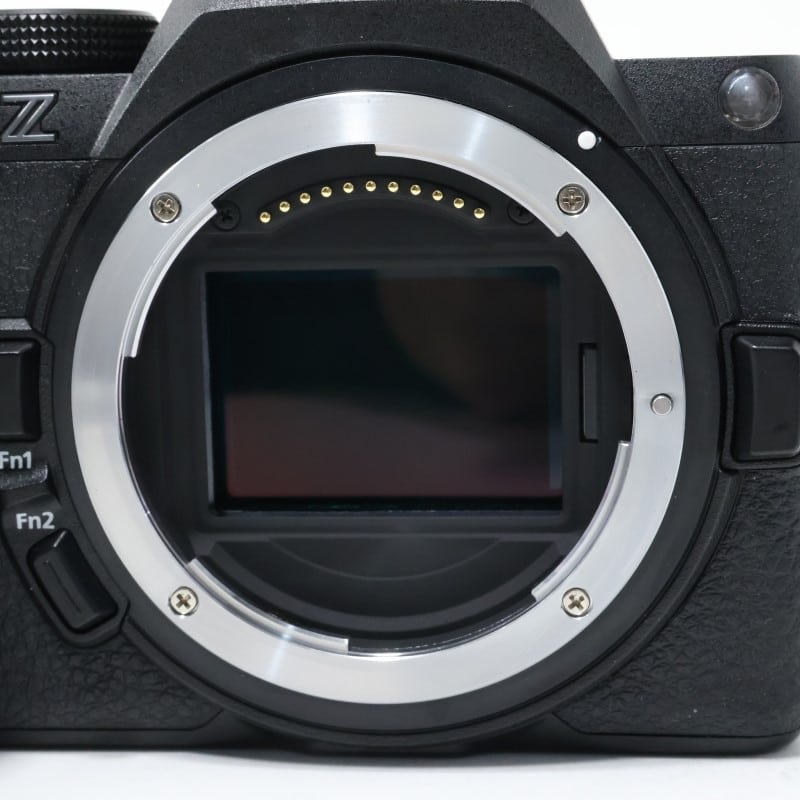 Z5II ボディ