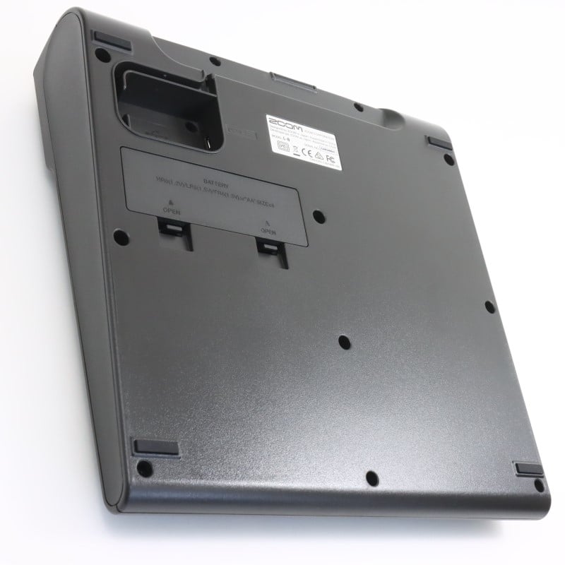 LiveTrak L-8 [デジタルミキサー/レコーダー]