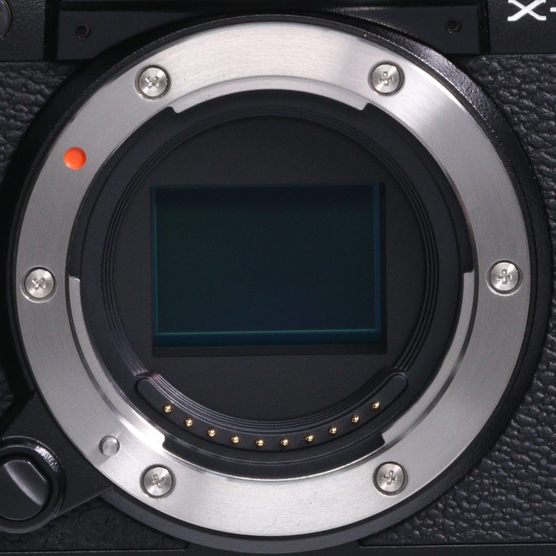 FUJIFILM X-S10