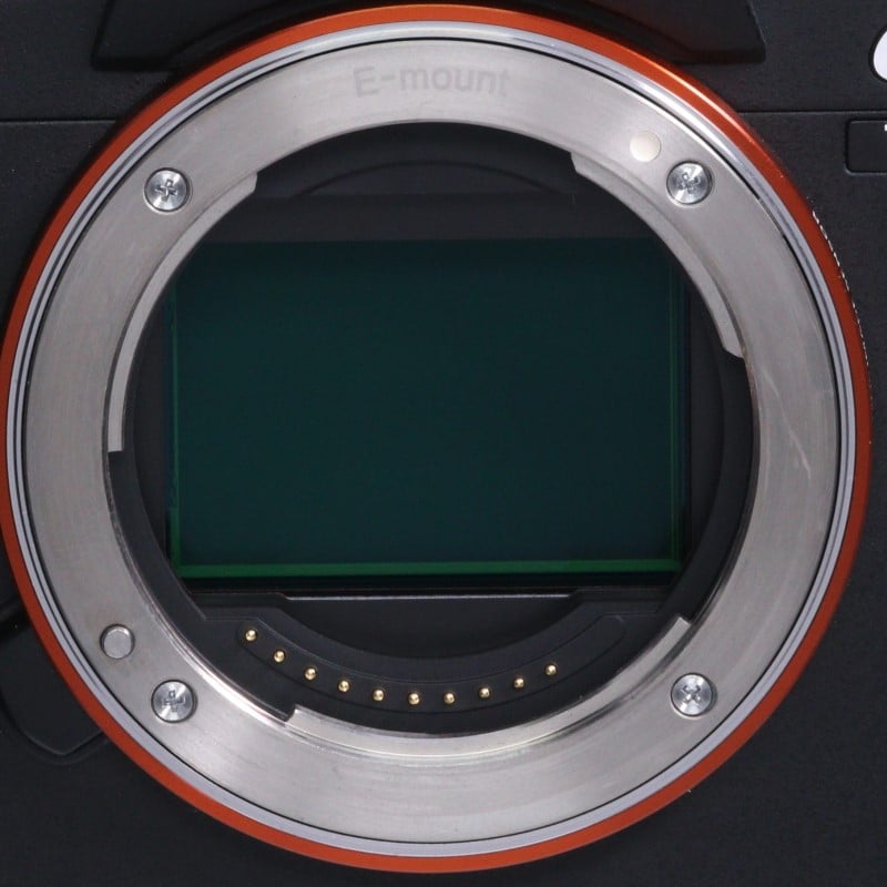 SONY α7II ボディ ILCE-7M2 中古 C2120185701924｜中古通販