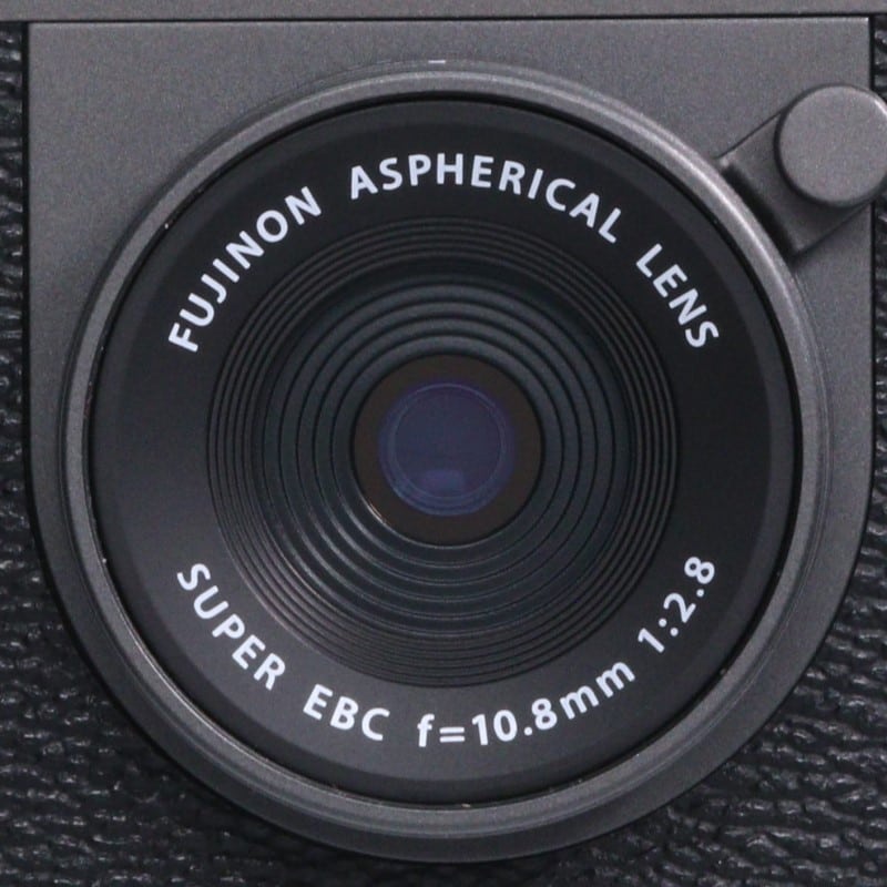 X half (FUJIFILM X-HF1) チャコールシルバー