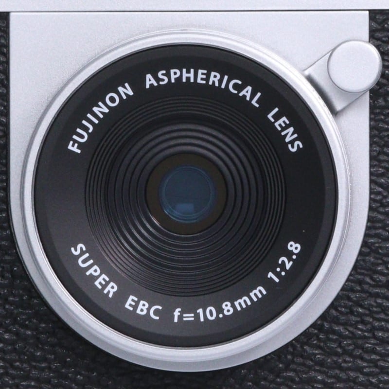 X half (FUJIFILM X-HF1) シルバー