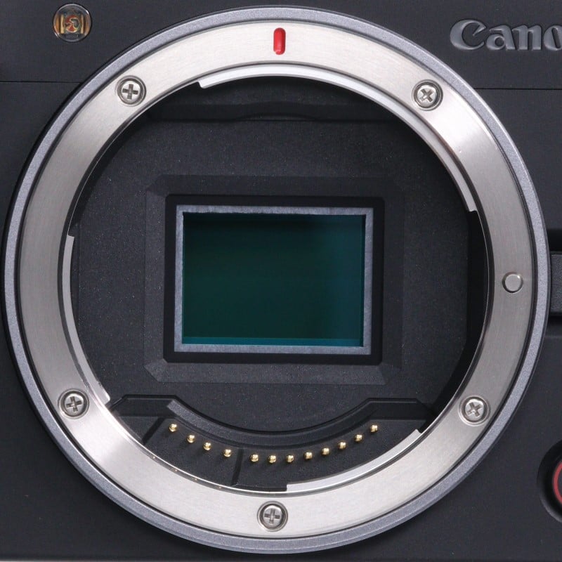 EOS R50 V