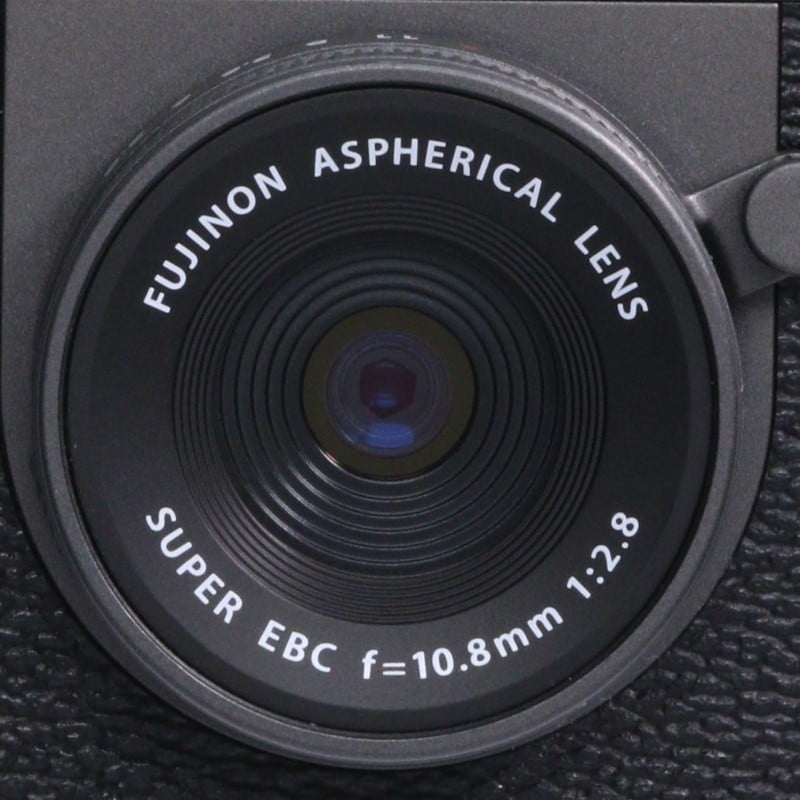 X half (FUJIFILM X-HF1) チャコールシルバー