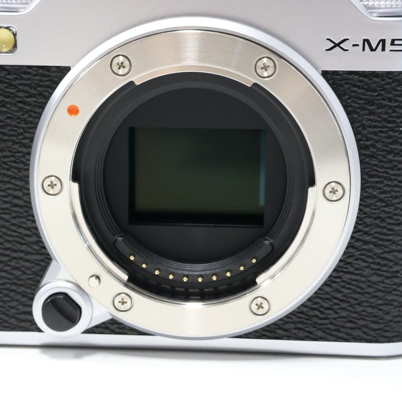 FUJIFILM X-M5 ボディ シルバー
