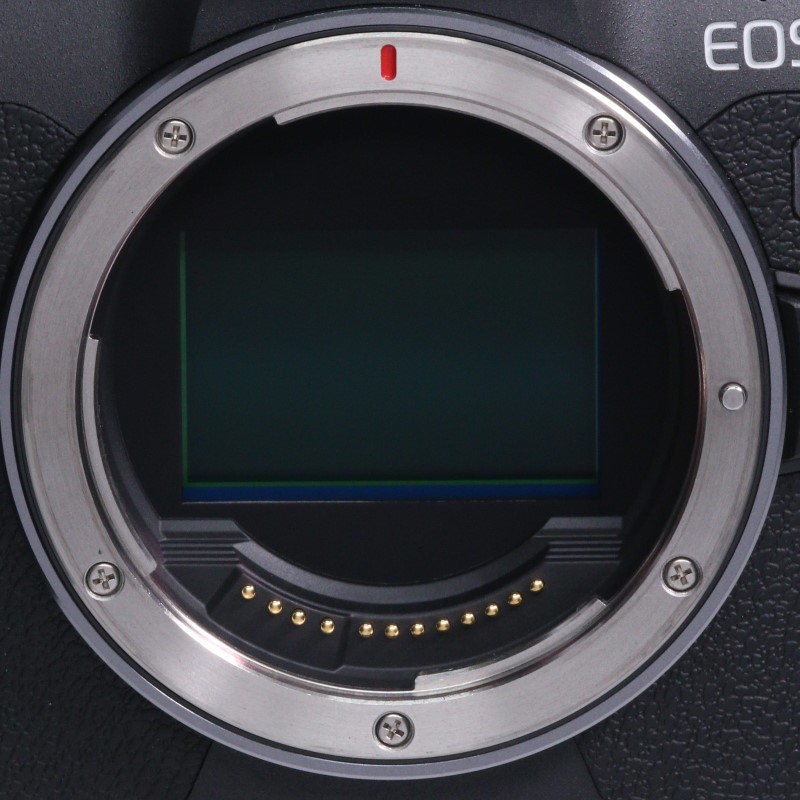 EOS R