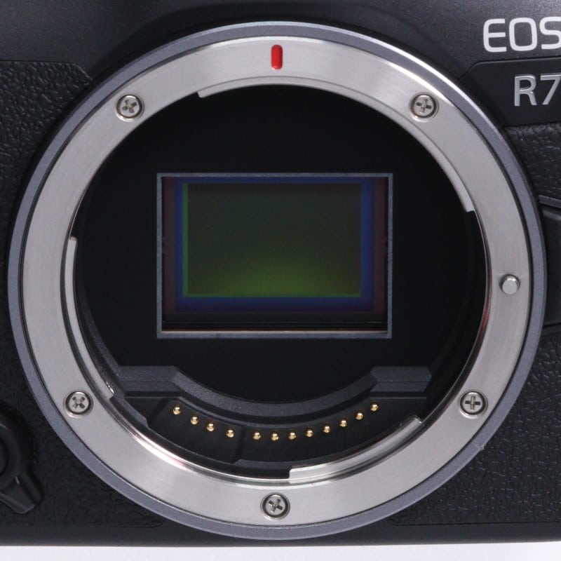 EOS R7 ボディー