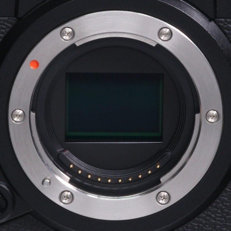 FUJIFILM X-H2S