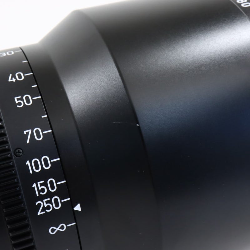 ARRI/ZEISS Ultra Prime 180mm T1.9