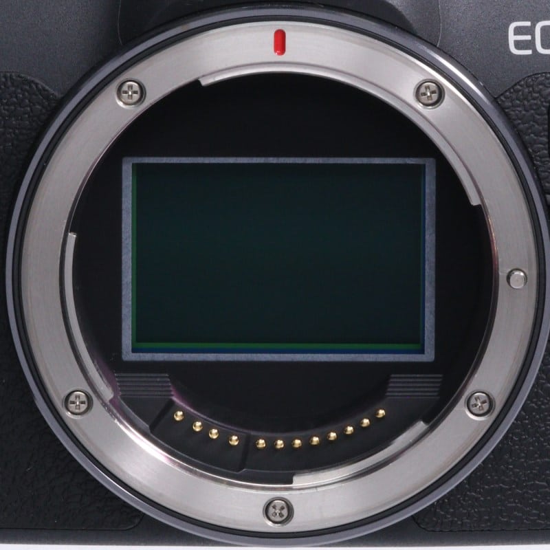 EOS R8 ボディー