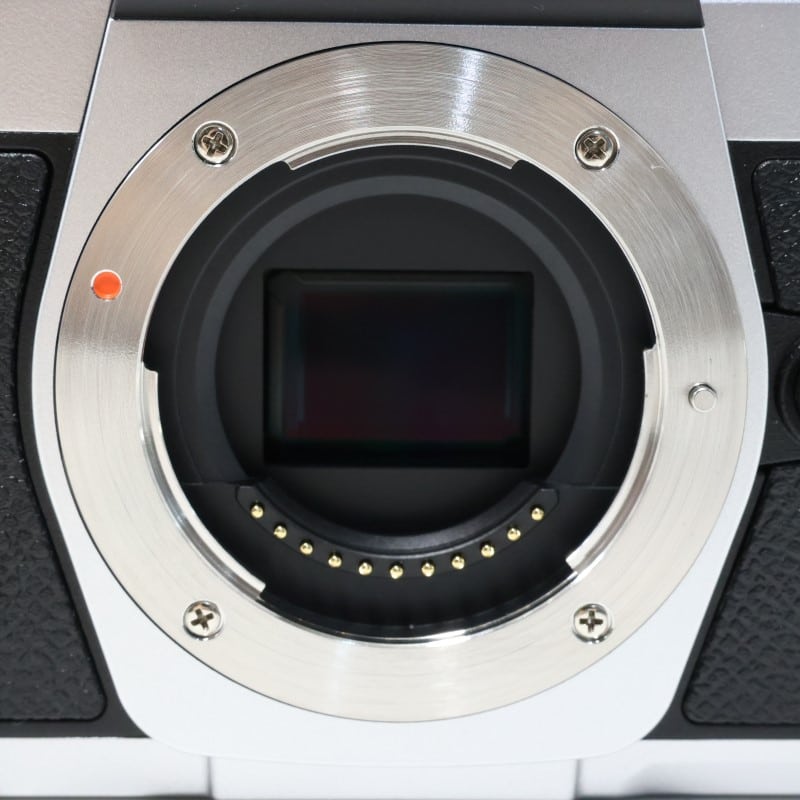 OM SYSTEM OM-3 ボディー シルバー