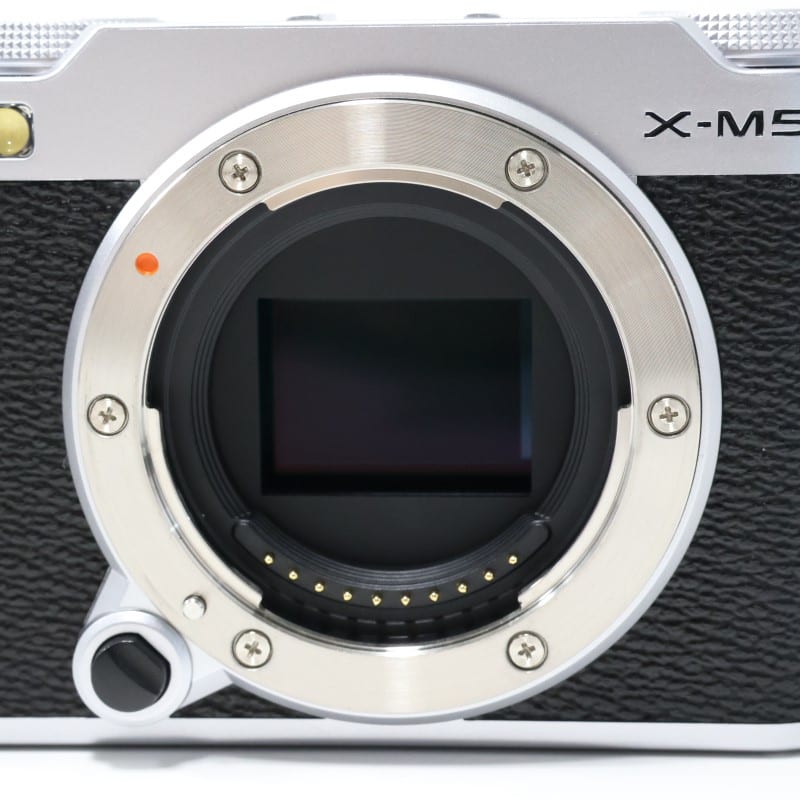 FUJIFILM X-M5 ボディ シルバー