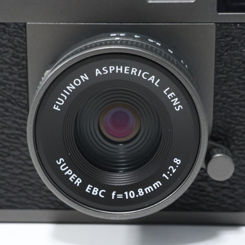 X half (FUJIFILM X-HF1) チャコールシルバー