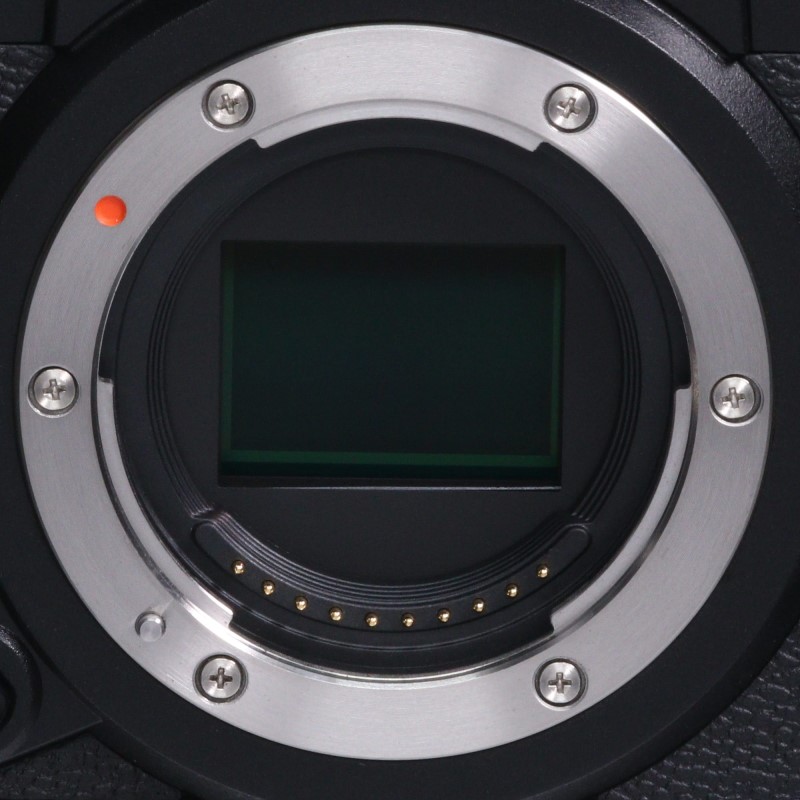 FUJIFILM X-H2S