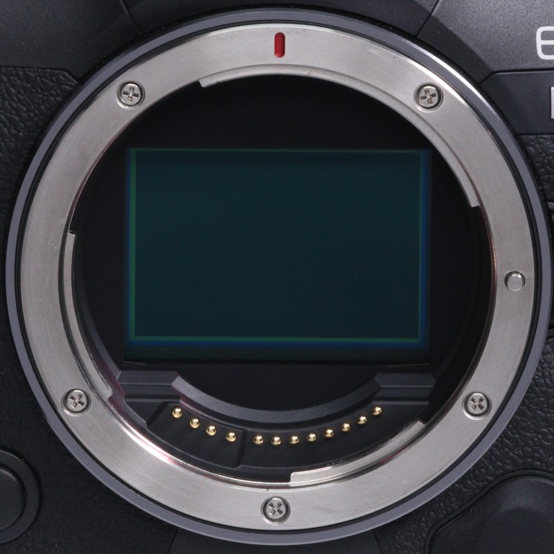 EOS R5