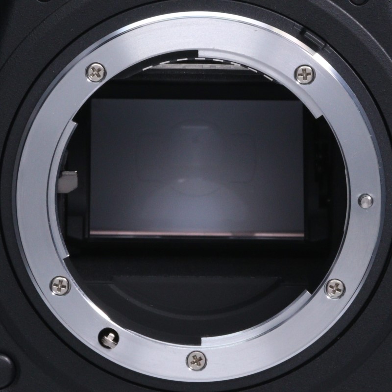 D780