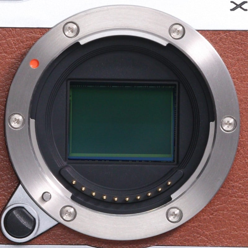 FUJIFILM X-M1 ボディ ブラウン