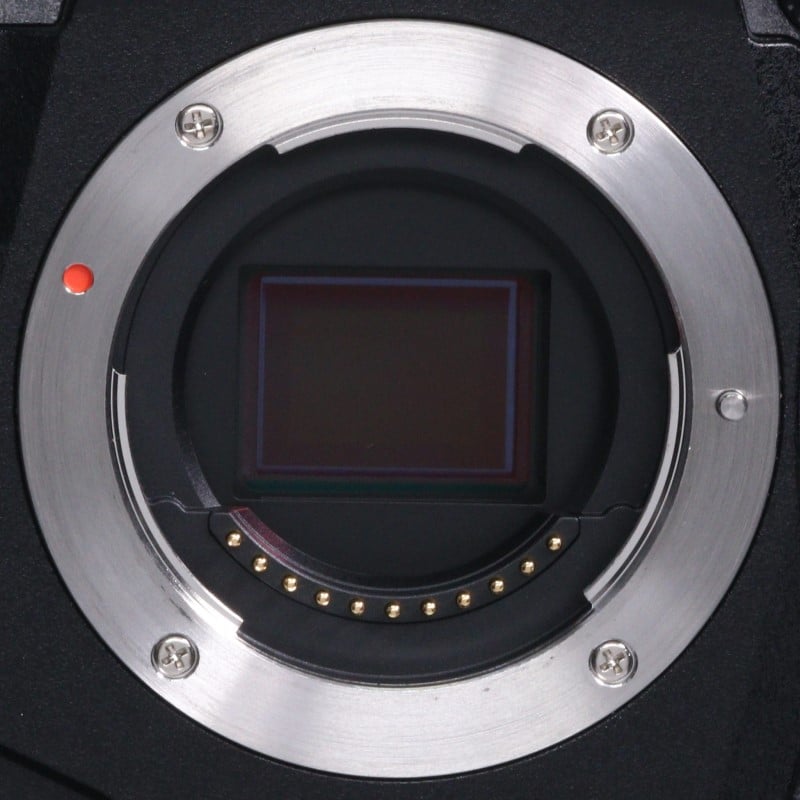 OM-D E-M1X ボディー