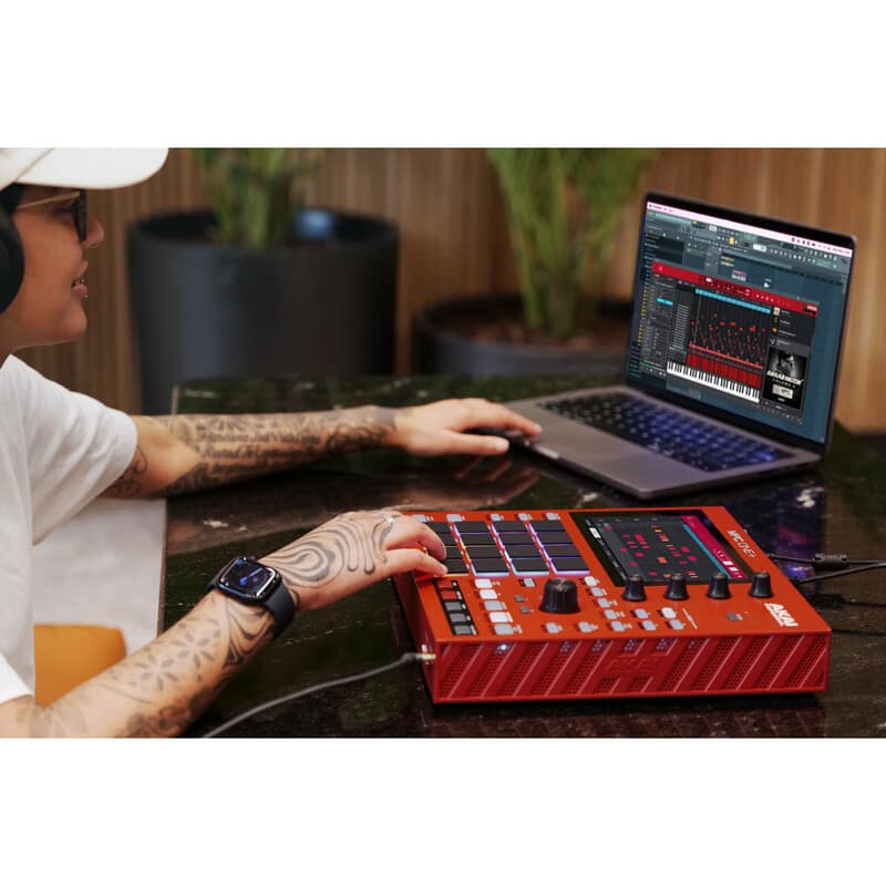 MPC ONE+