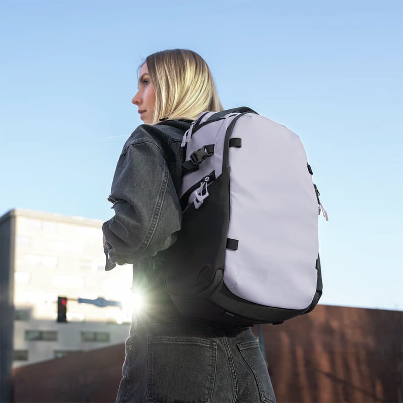 ストラタス フォト 18L (ウユニパープル) STP18-UP-1