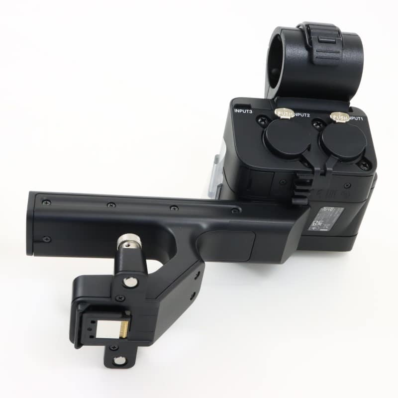 FX30 XLRハンドルユニット同梱モデル ILME-FX30