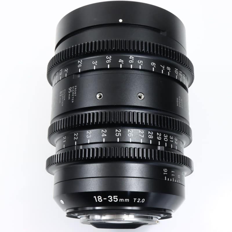 18-35mm T2/EF feet [High Speed Zoom Line 18-35mm T2 EFマウント フィート表示]