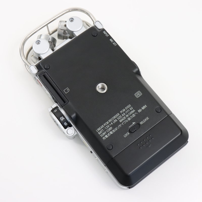 PCM-D100 [リニアPCMレコーダー]