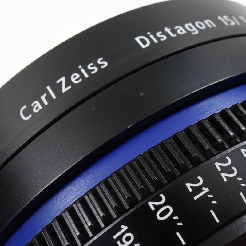 CP.2 15mm/T2.9 EF Feet [Compact Prime CP.2 EFマウント フィート表示]