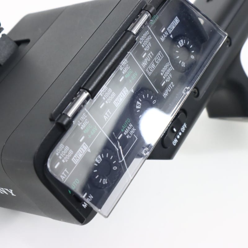 FX30 XLRハンドルユニット同梱モデル ILME-FX30